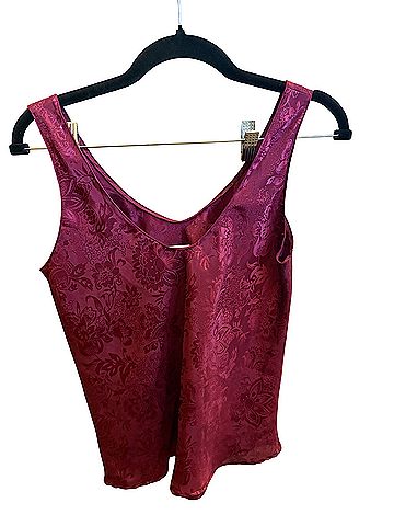 Secret Treasures Sleeveless Top (view 2)