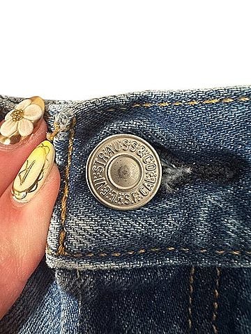 Levi's 501 Denim Shorts (view 2)