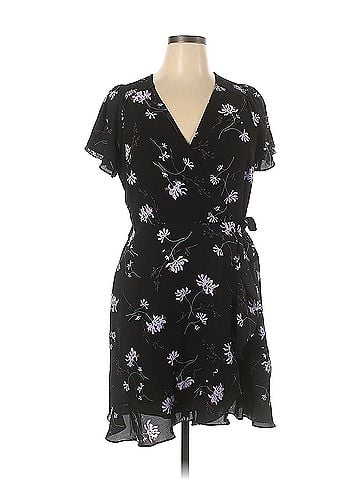Banana Republic Banana Republic Casual Dress (view 1)
