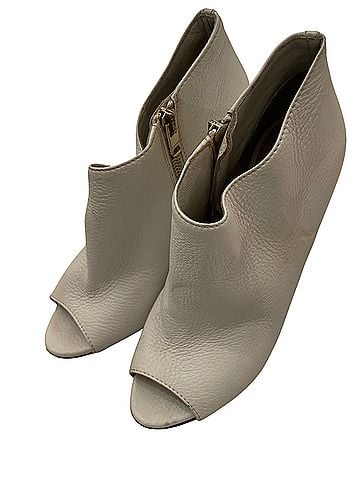 Brooks Brothers Wedges (view 1)