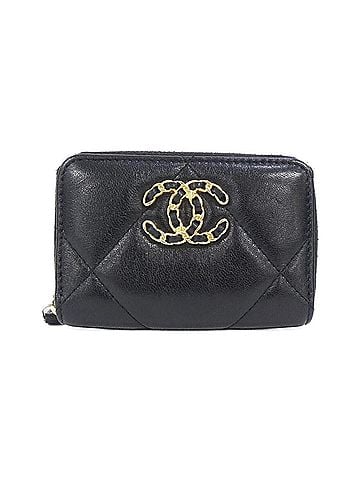 Chanel Chanel 19 line AP0949 wallet/coin case (view 1)
