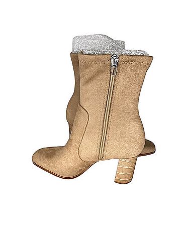 Dolce Vita Petya Ankle Boots (view 2)