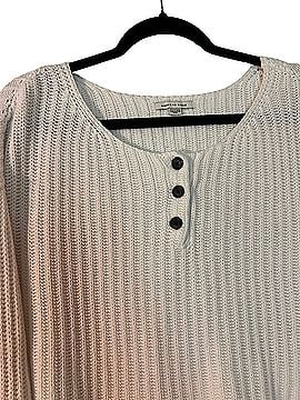 American Eagle Outfitters Pullover Sweater (view 2)