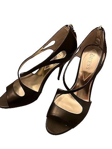 Guess Heels (view 2)