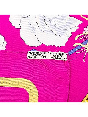 Hermès Fleurs et Raisins Silk Scarf 90 (view 2)