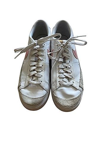 Nike Blazer Low Sneakers (view 2)