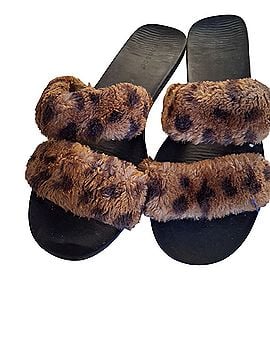 Knot So Bad Flats (view 1)