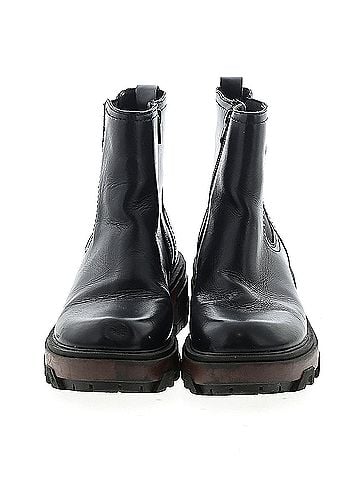 White Mountain White Mountain Ankle Boots (view 2)
