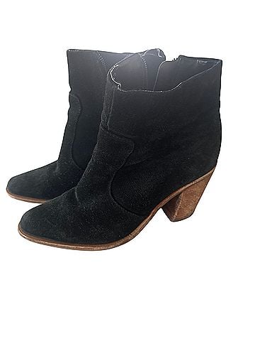 Gianni Bini Ankle Boots (view 2)