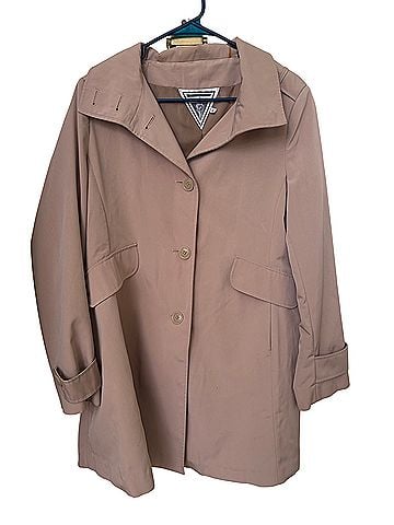 Marvin Richards Trenchcoat (view 1)