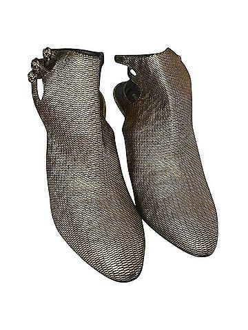 Sigerson Morrison Ankle Bootie Ankle Boots (view 2)