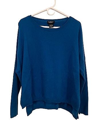 Lord & Taylor Cashmere Boxy Pullover Sweater Pullover Sweater (view 1)