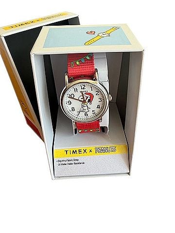 Timex Weekender Holiday Watch (view 1)