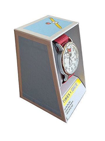 Timex Peanuts Snoopy Watch (view 2)