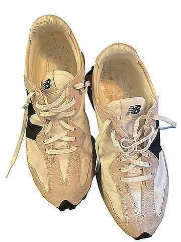 New Balance 327 Sneakers (view 2)