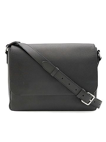 Louis Vuitton LOUIS VUITTON Taiga Roman MM Shoulder Bag/Handbag, Leather, Noir (Black), M33422 (view 2)