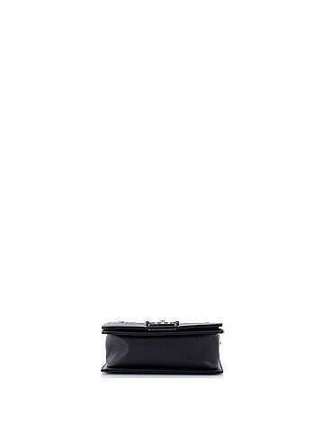Chanel Boy Flap Bag Quilted Caviar Small (view 2)