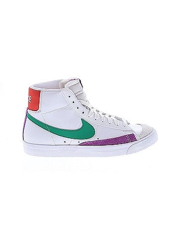 Nike Nike Sneakers (view 1)