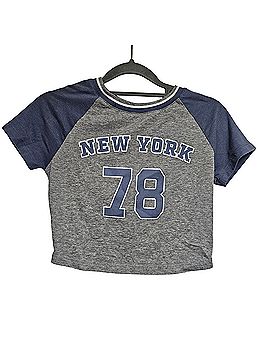 colsie Short Sleeve T-Shirt (view 1)