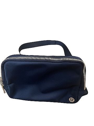 Lululemon Athletica Makeup Bag (view 1)