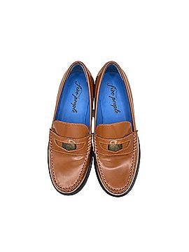 Free People Flats (view 1)