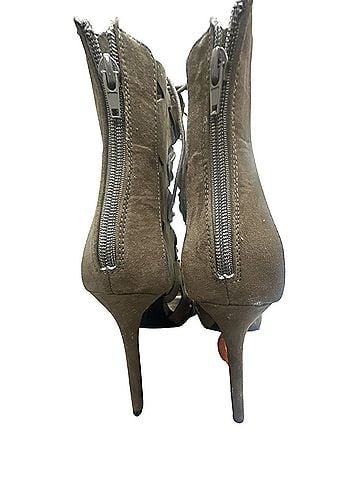 Shoedazzle Heels (view 2)