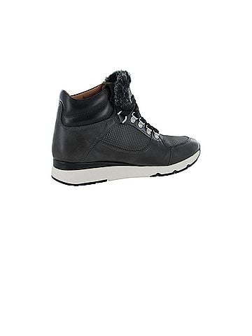 Pikolinos Mundaka Sneakers (view 1)