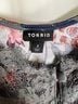 Torrid Floral Gray Red Blue Sleeveless Top Size 4 - photo 3
