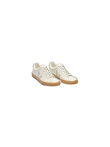 VEJA Sneakers (view 2)