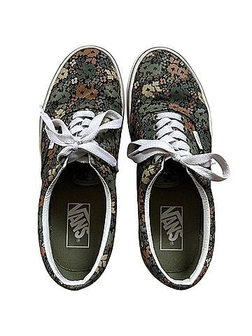 Vans Sneakers (view 2)