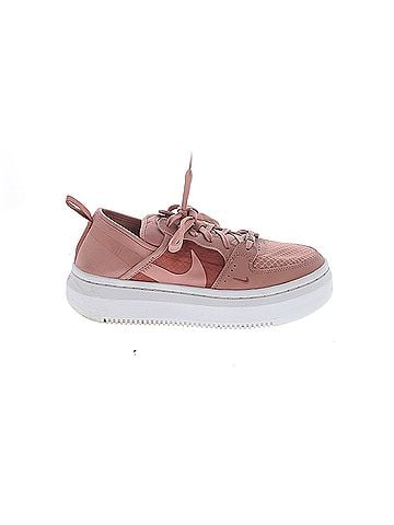 Nike Nike Sneakers (view 1)