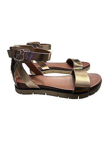 Mia Sandals (view 2)