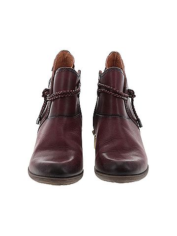 Pikolinos Pikolinos Ankle Boots (view 2)