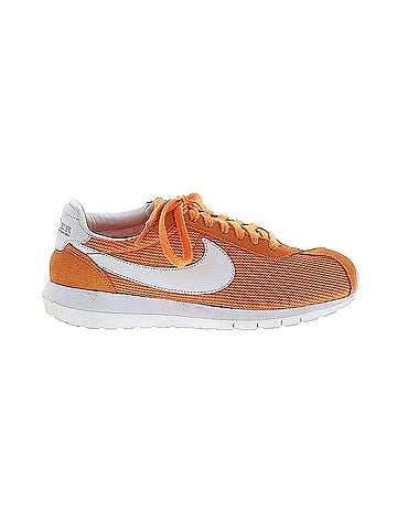 Nike Nike Sneakers (view 1)