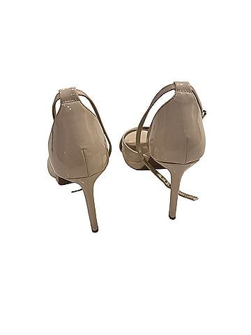Kelly & Katie Heels (view 2)