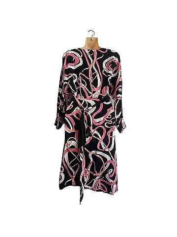 Diane von Furstenberg Mikah Casual Dress (view 2)