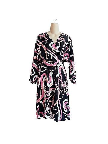 Diane von Furstenberg Mikah Casual Dress (view 1)