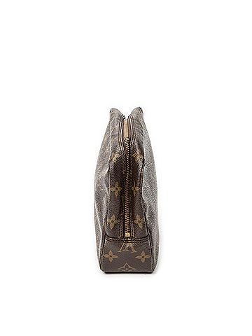 Louis Vuitton Toiletry Pouch PM (view 2)