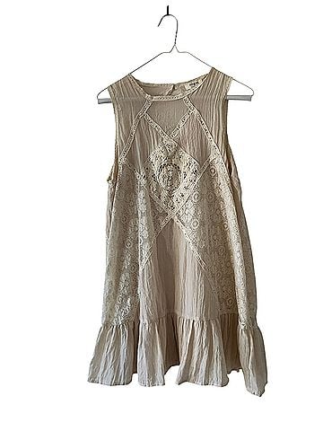Umgee Sleeveless Blouse (view 1)