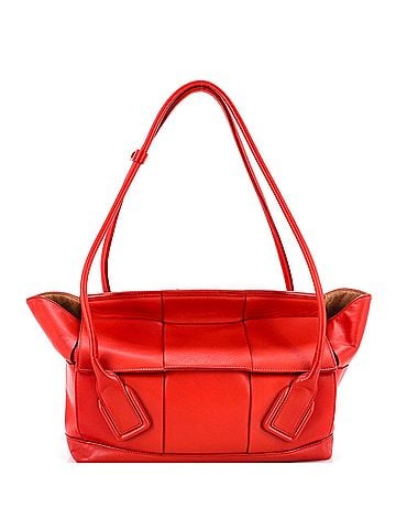 Bottega Veneta Arco Bag Maxi Intrecciato Leather Medium (view 1)