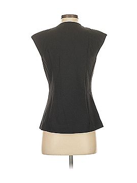 Kourt Vest (view 2)