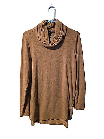 Lisa Rinna Long Sleeve Top (view 1)