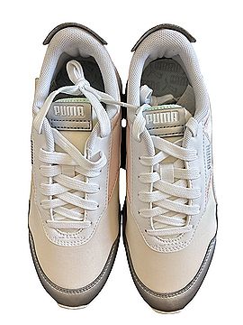 Puma Sneakers (view 1)