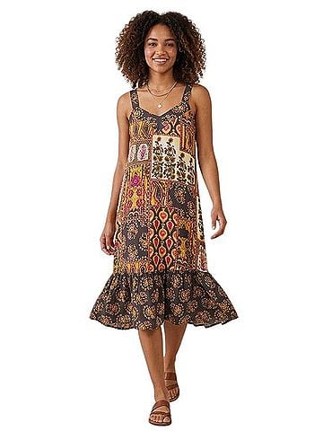 The Pyramid Collection Casual Dress (view 1)