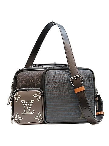 Louis Vuitton LOUIS VUITTON Louis Vuitton 2020 M45457 Monogram Eclipse Messenger Multi-Pocket Shoulder Bag Black Silver Hardware Men's (view 1)