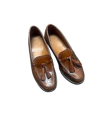 G.H. Bass & Co. Tassel Loafers Flats (view 1)