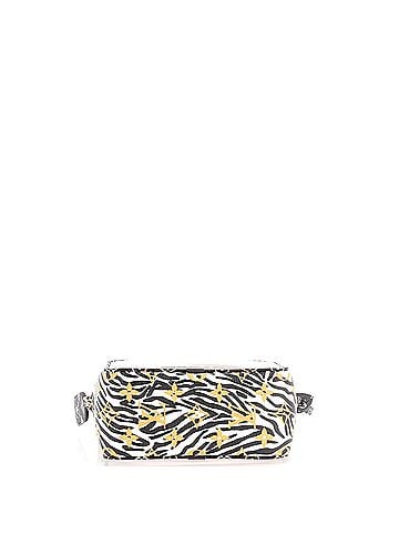 Louis Vuitton Beach Pouch Limited Edition Jungle Monogram Giant (view 2)