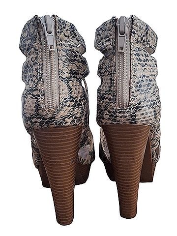 Dollhouse Heels (view 2)
