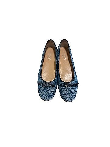 Coach Flats (view 1)