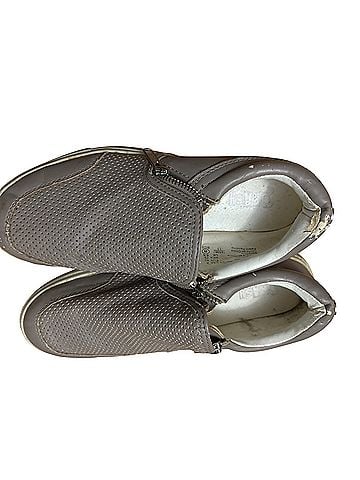 Brash Sneakers (view 2)